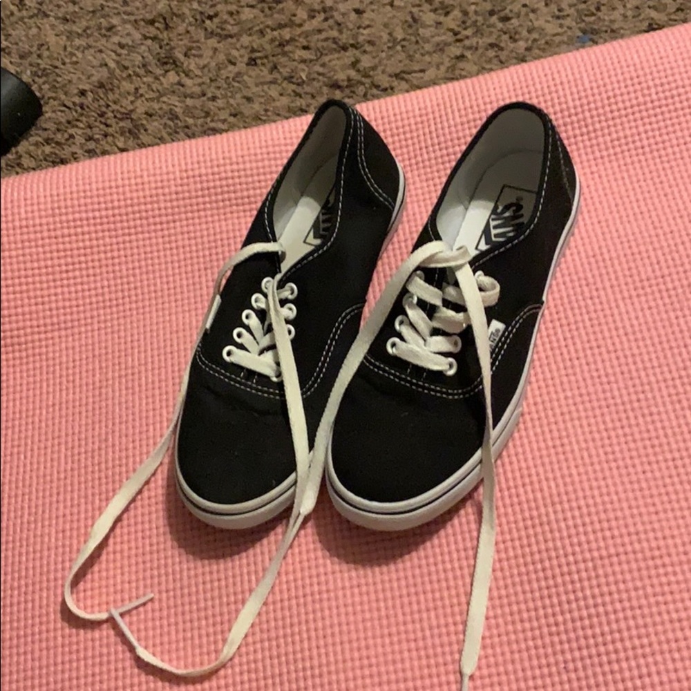 WOMENS VANS